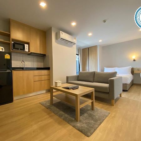 Maleesa Place Hua Hin Exterior photo