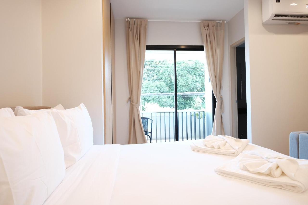Maleesa Place Hua Hin Exterior photo