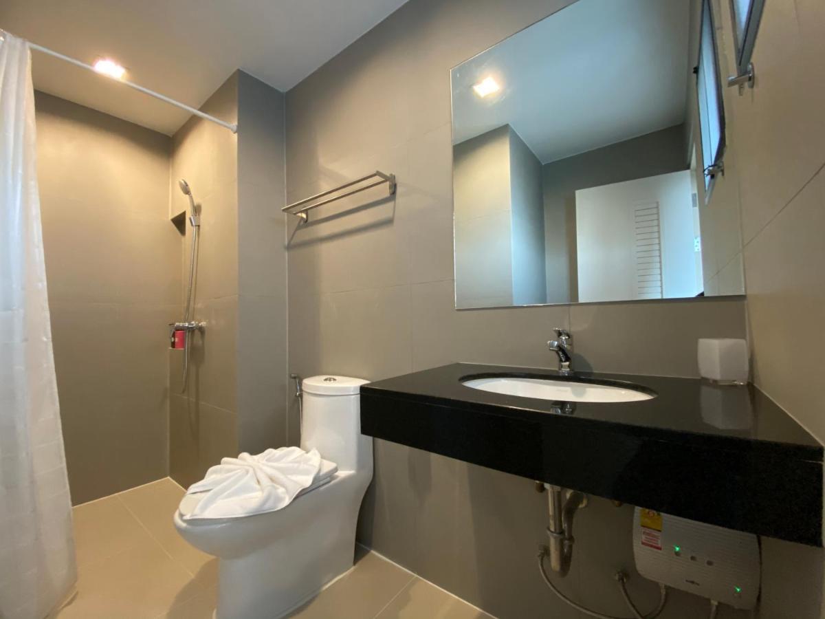Maleesa Place Hua Hin Exterior photo
